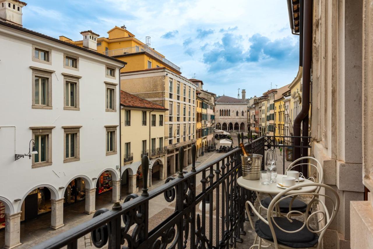 Mercatovecchio Luxury Apartments Udine Exterior photo