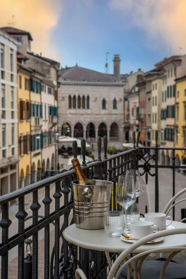 Mercatovecchio Luxury Apartments Udine Exterior photo